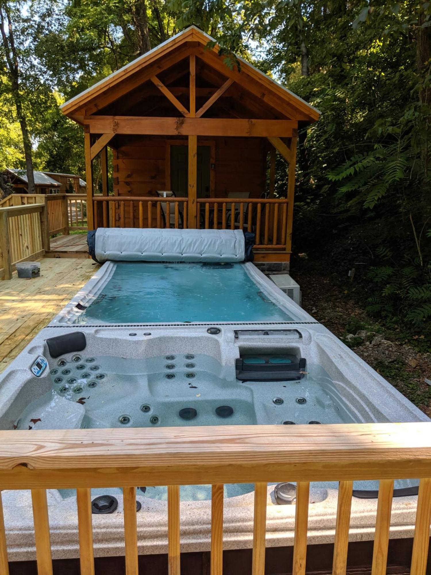 River Cabin Hot Tub & Swim Spa Near Downtown Chattanooga Luaran gambar
